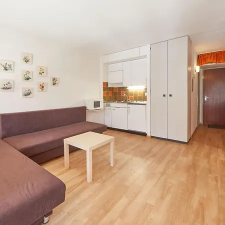 Combire 104 By Interhome דירה